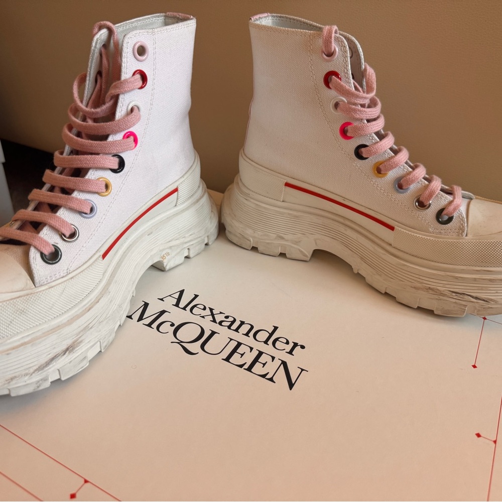 Alexander McQueen Women's White and Pink High-Top Sneakers